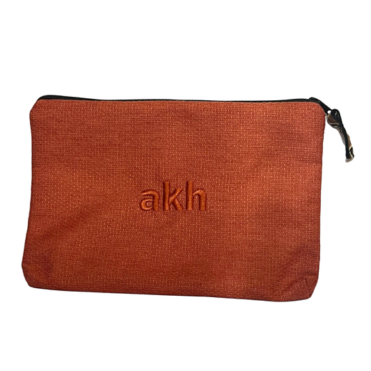Akh Pouch