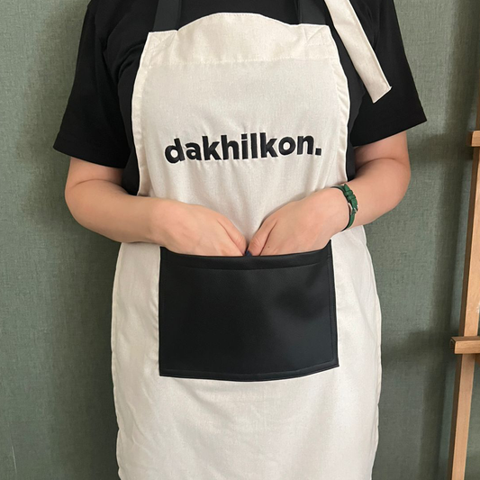 Dakhilkon Adult Apron
