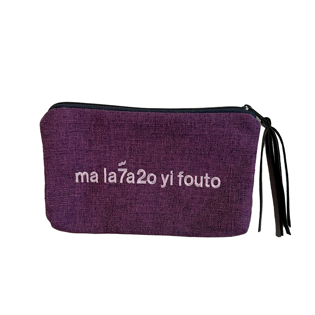 Ma La7a2o Yfouto Small Pouch